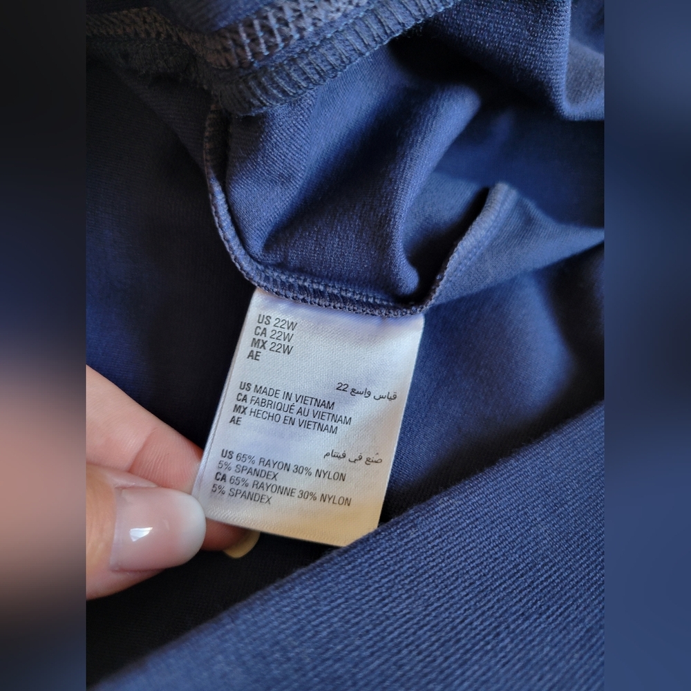 Elegant Navy Women's Pants - Picture 5 of 5